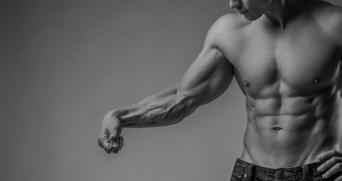 5 exercices nécessaires pour stimuler la croissance des biceps